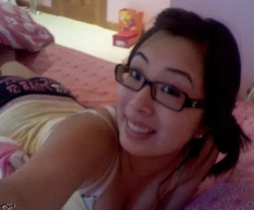 asiangirl-0002.webp