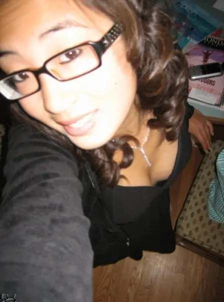 asiangirl-0006.webp