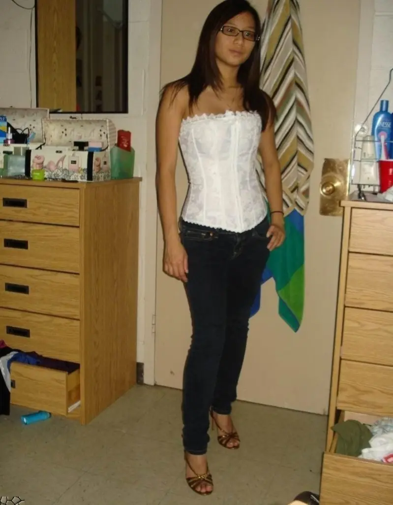 asiangirl-0014.webp