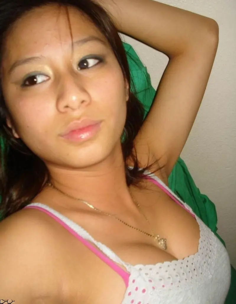 asiangirl-0021.webp