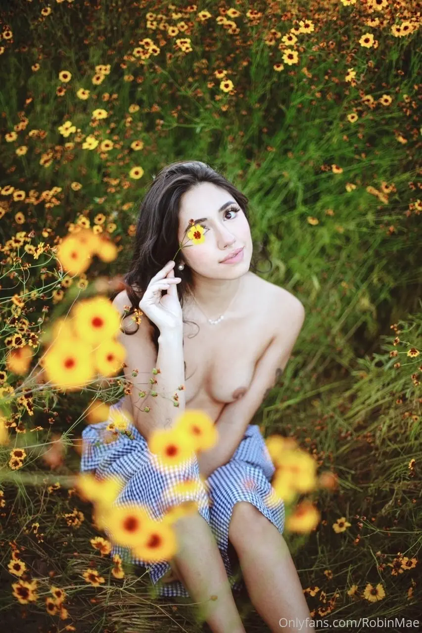 Robinmae @0π|¥£@πsisfree on tg 509.webp