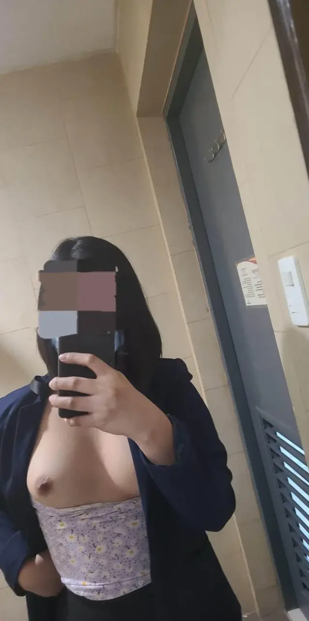 asian-milf-workplace-tits-for-you-v0-olyecu669f7b1.webp