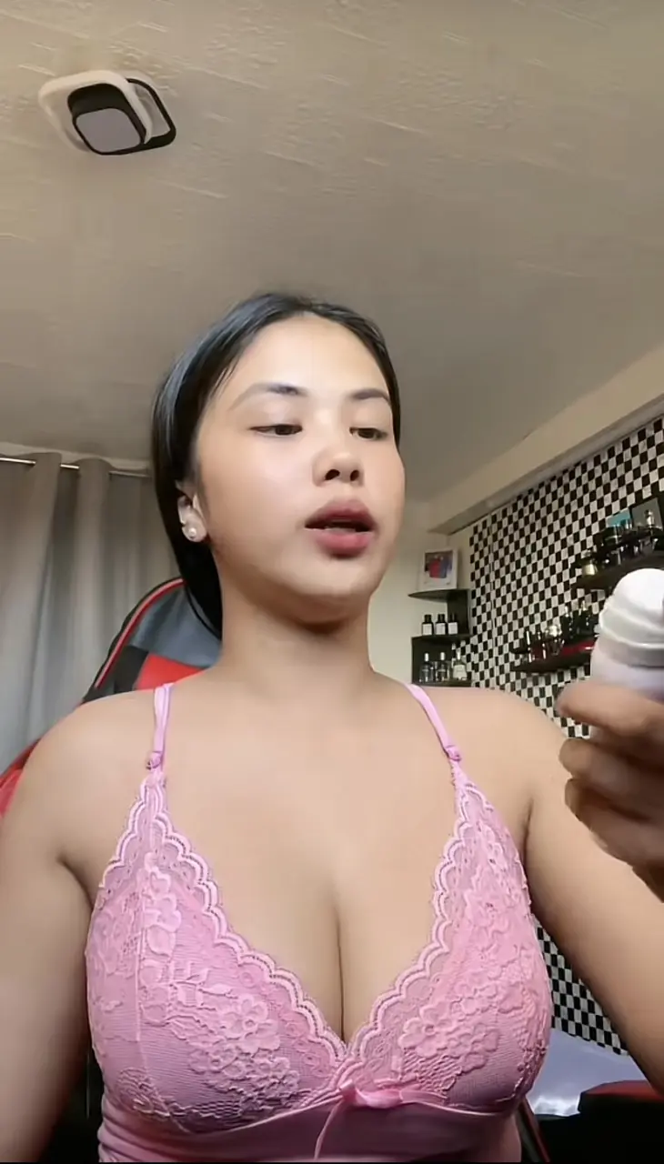 Mhicaela napakasarap shet pasend naman kung meron kayo