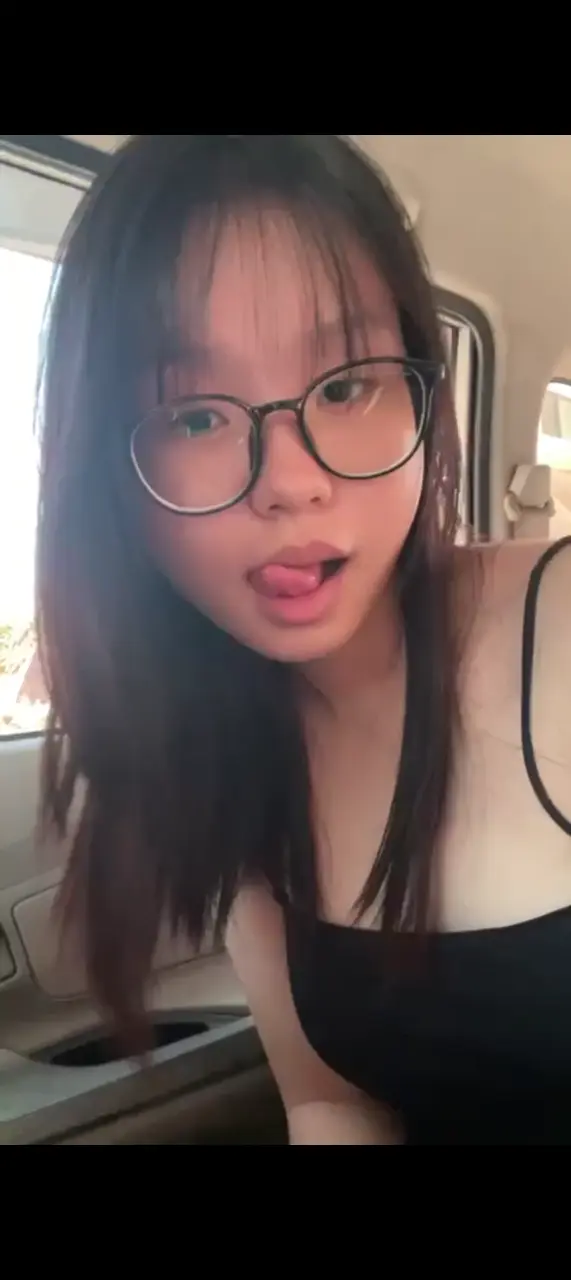 Chinita with glasses (NO ARMOR)
