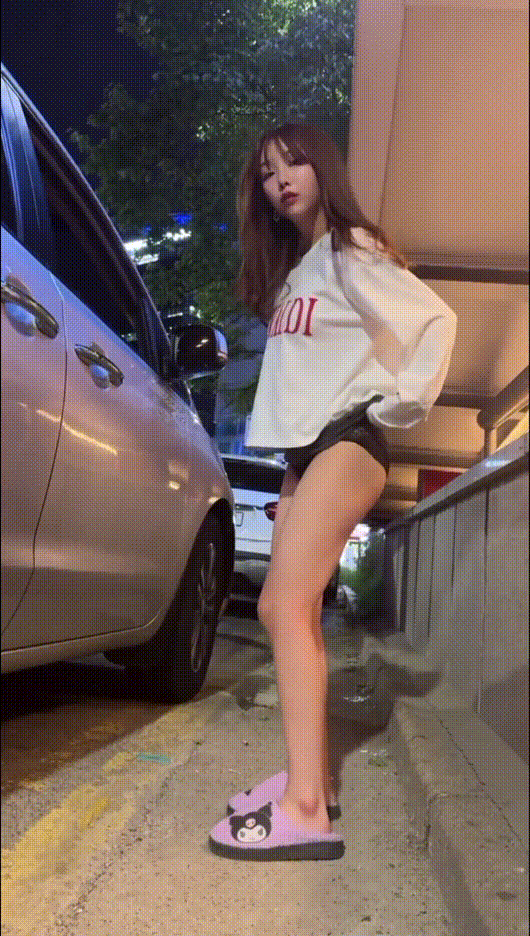 d90a026d988c8e2eb0b17719b5283215_1756378419_0904.gif