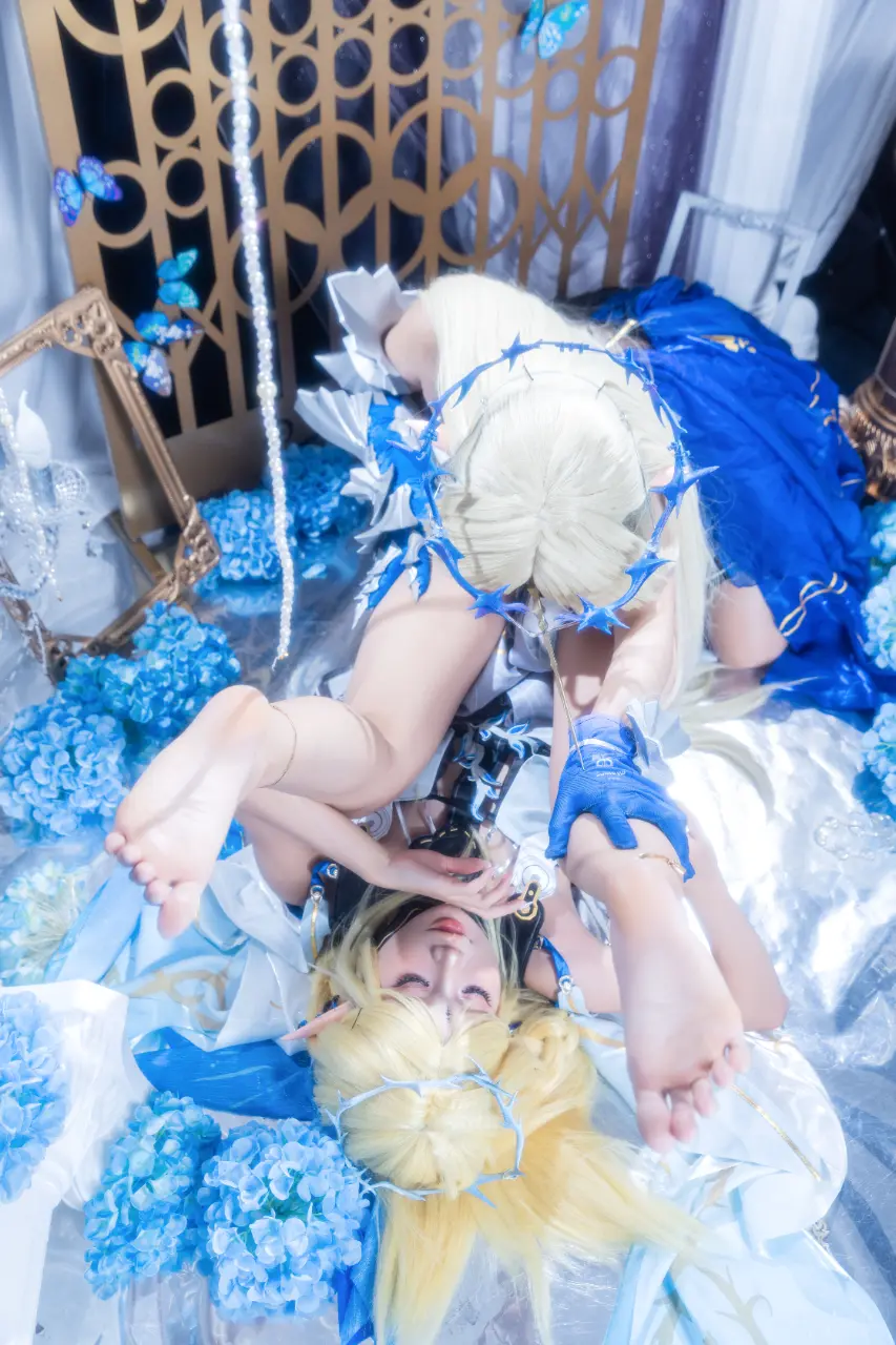 PoppaChan cosplay Cartethyia and Fleurdelys - Wuthering Waves (5).webp