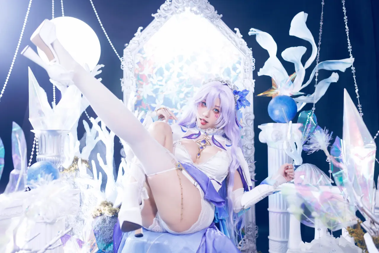 Mizu cosplay Cantarella - Wuthering Waves (2).webp
