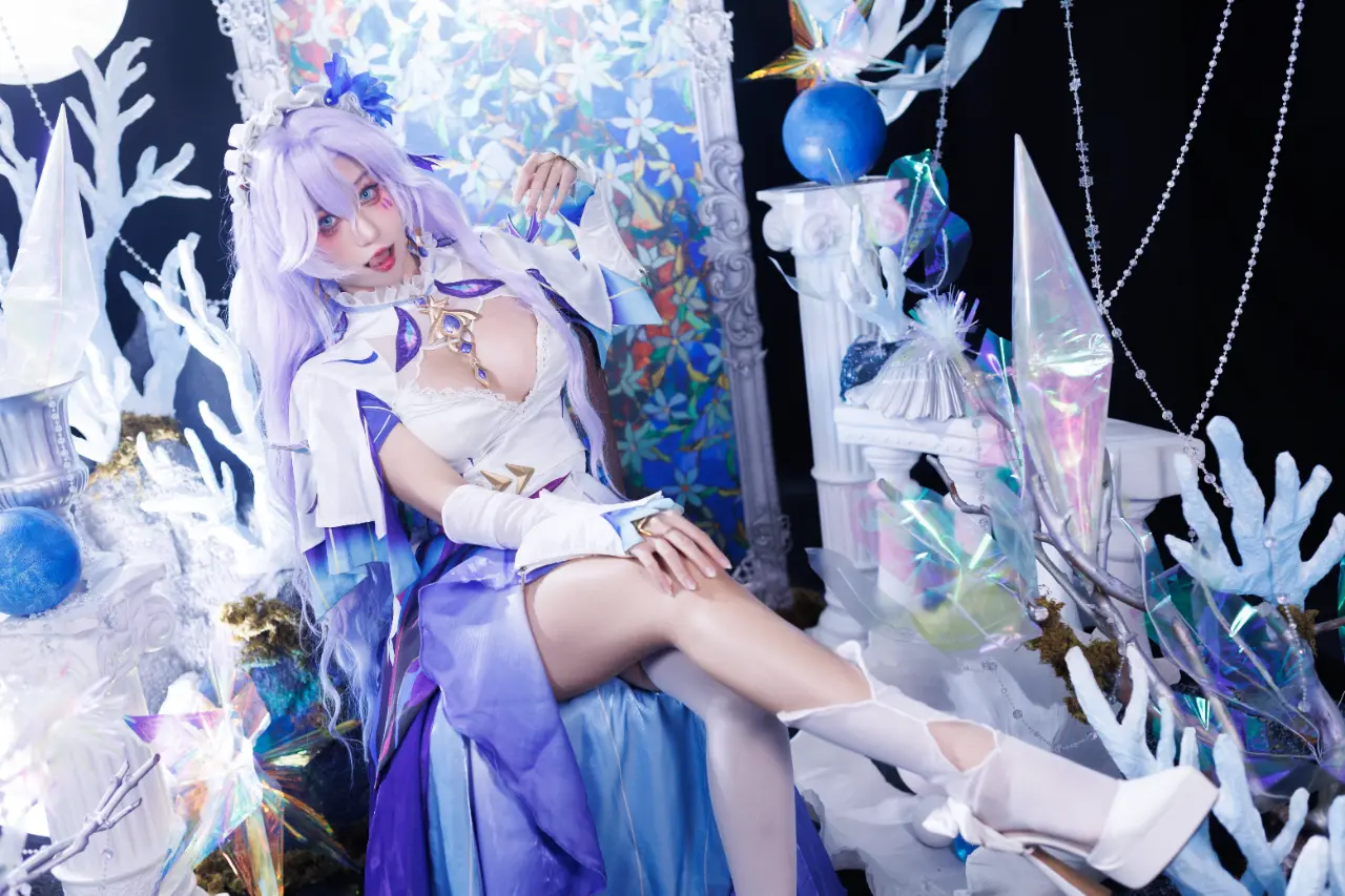 Mizu cosplay Cantarella - Wuthering Waves (3).webp