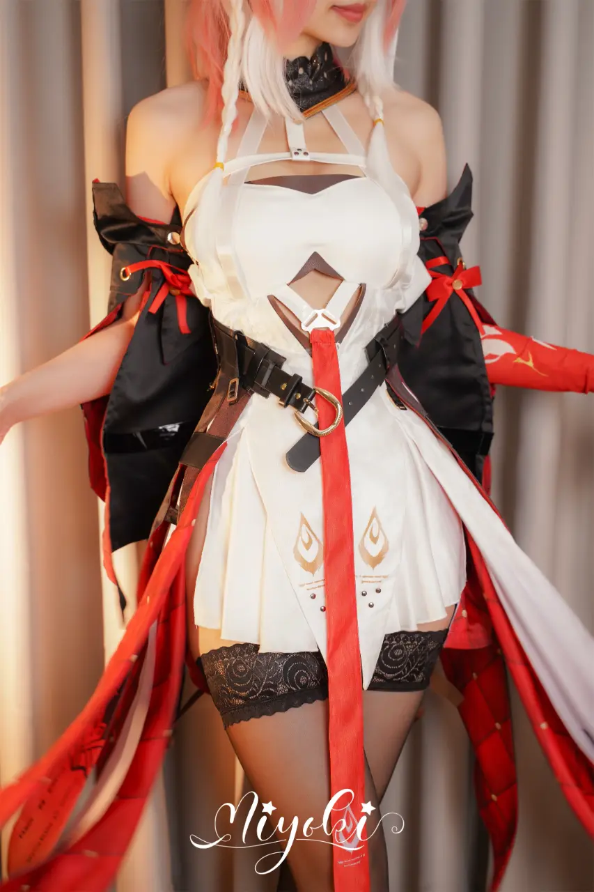 铃木美咲 (Misaki Suzuki) cosplay Changli - Wuthering Waves (29).webp