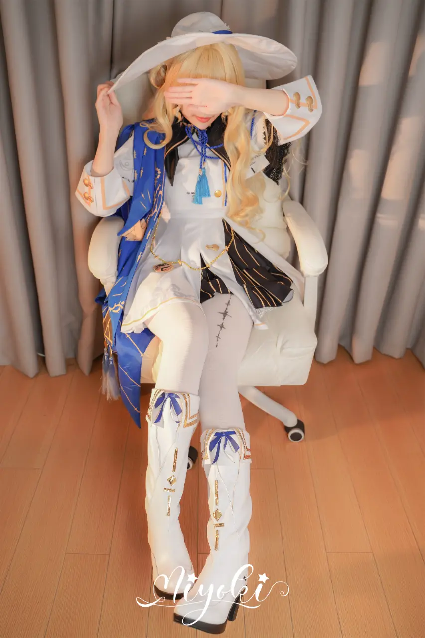 铃木美咲 (Misaki Suzuki) cosplay Phoebe - Wuthering Waves (2).webp