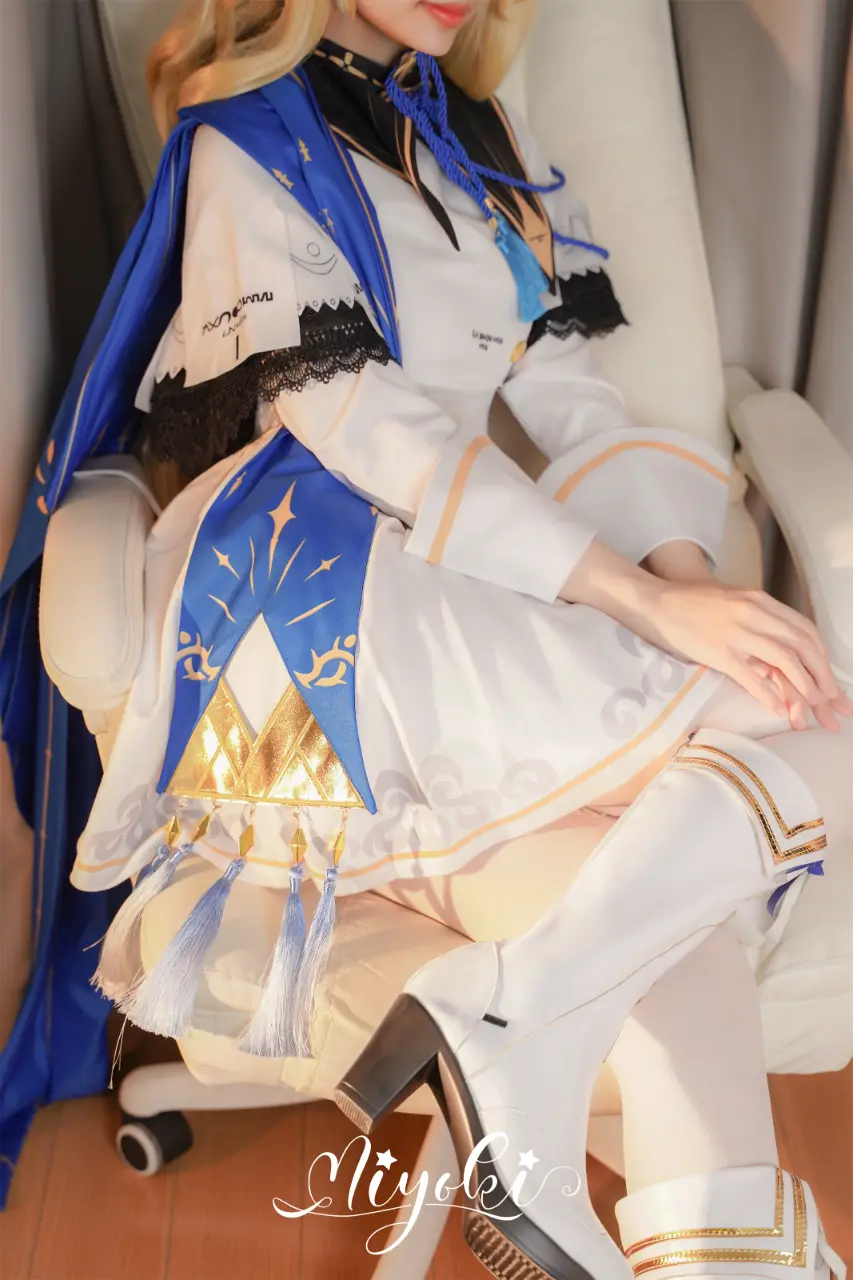铃木美咲 (Misaki Suzuki) cosplay Phoebe - Wuthering Waves (3).webp
