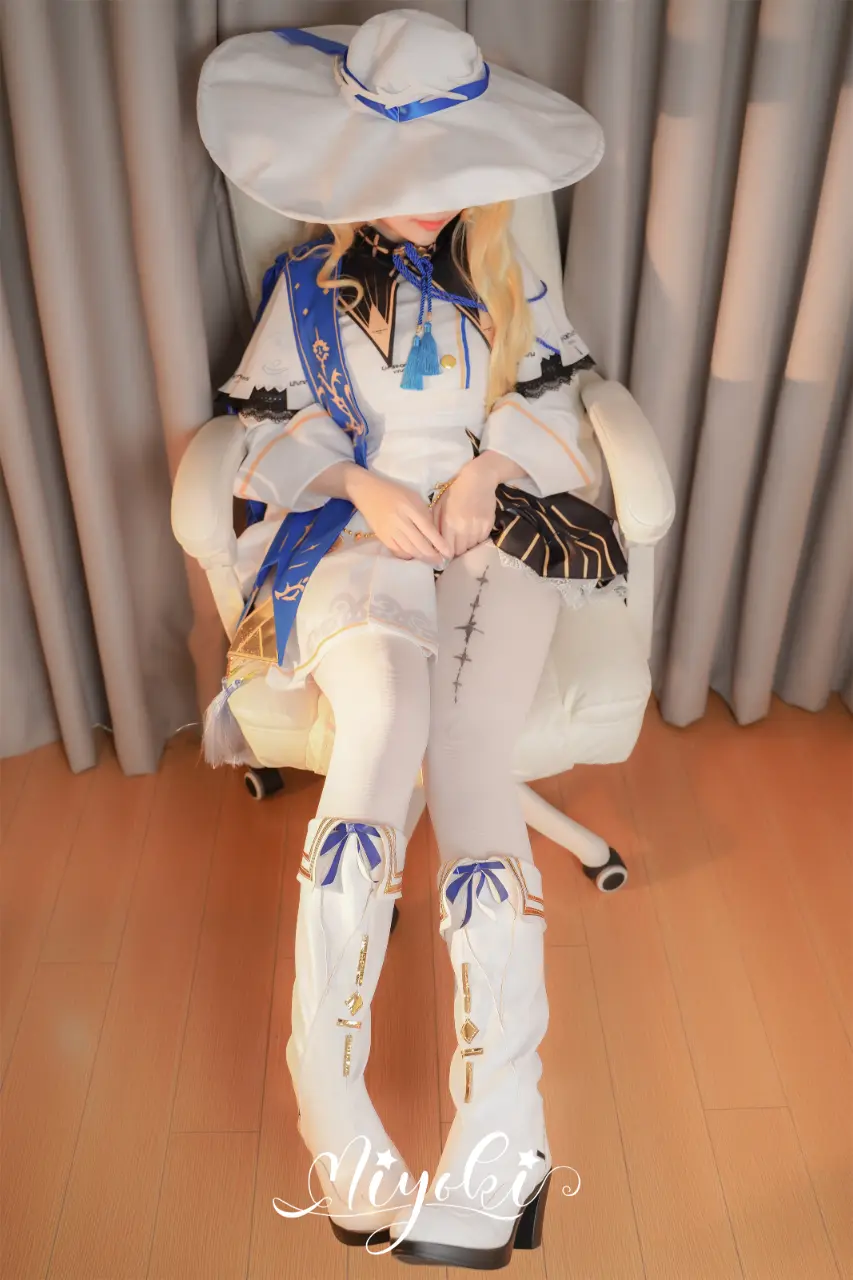 铃木美咲 (Misaki Suzuki) cosplay Phoebe - Wuthering Waves (27).webp