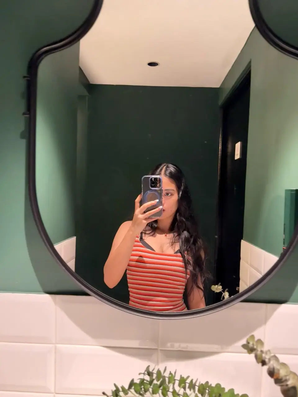 540696917_18386071720133239_3071481464956703254_n.webp