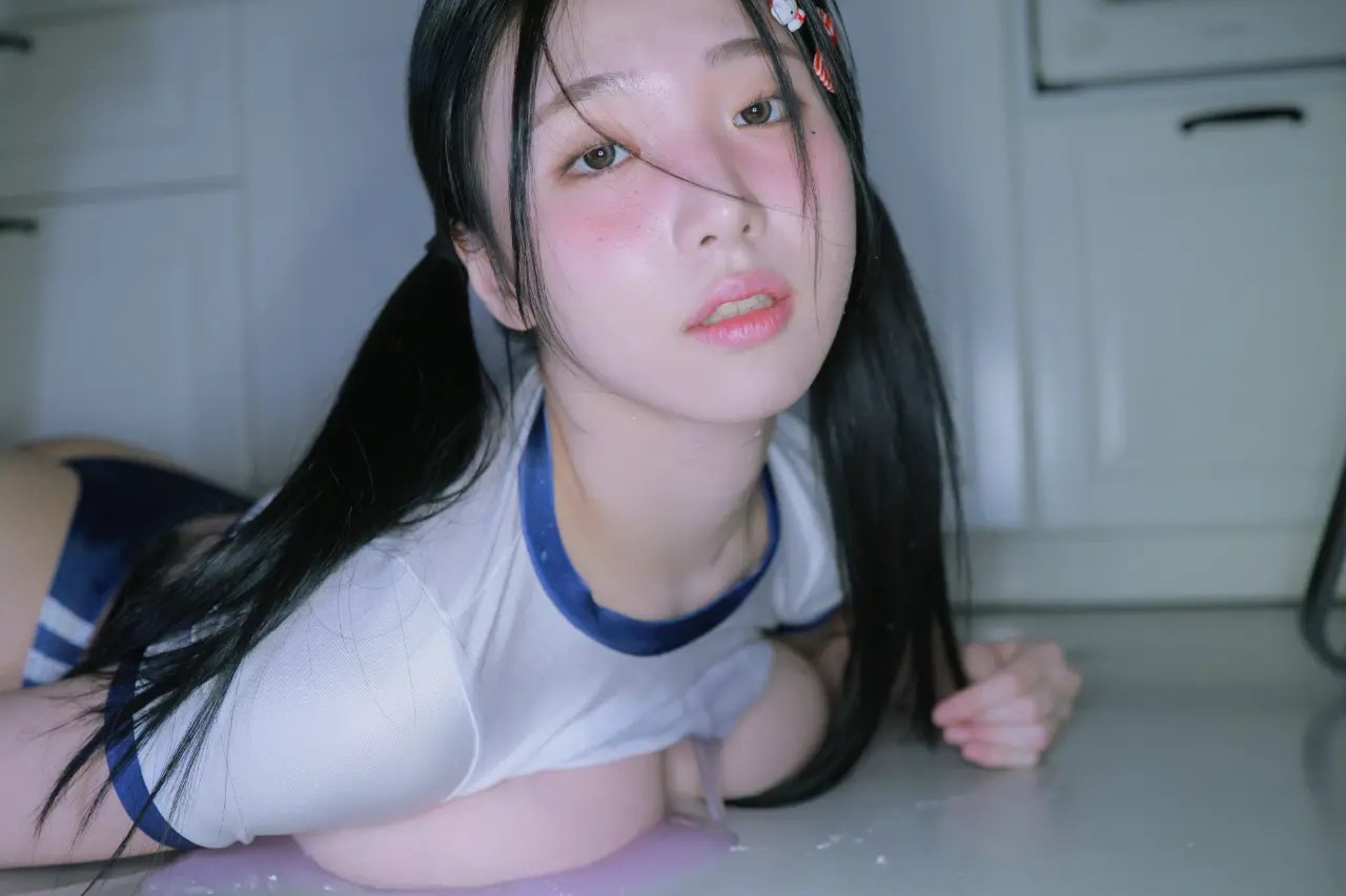 korea schoolgirl0072.webp