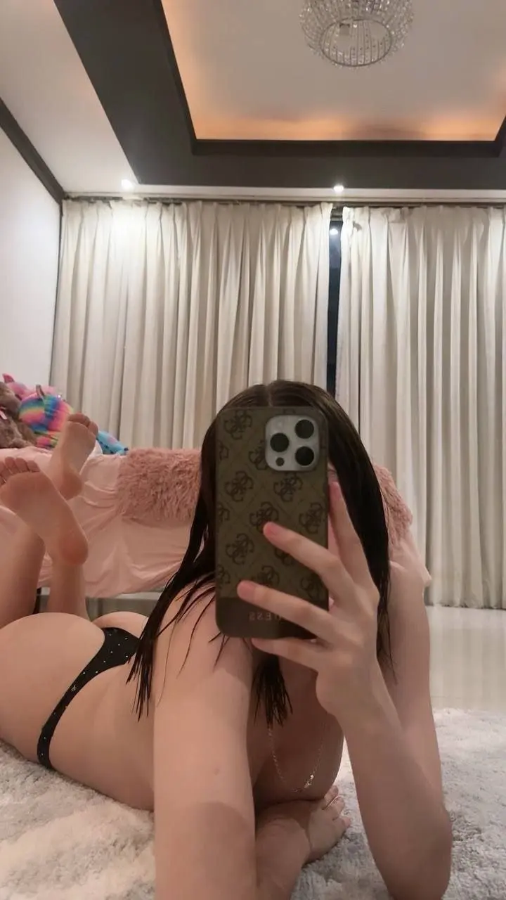 Mia García _nwoJBpXV.webp