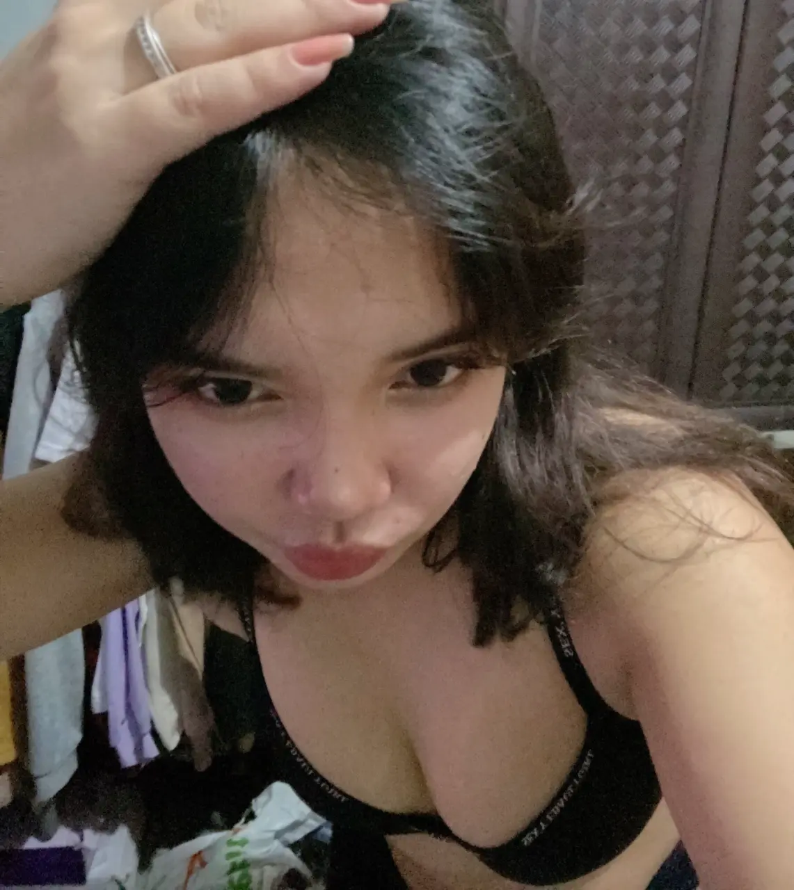 1.webp