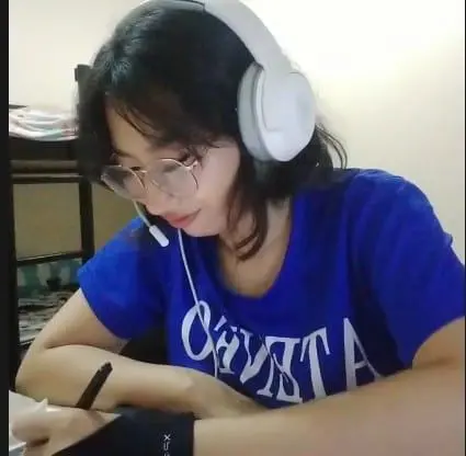 1759036438257.webp