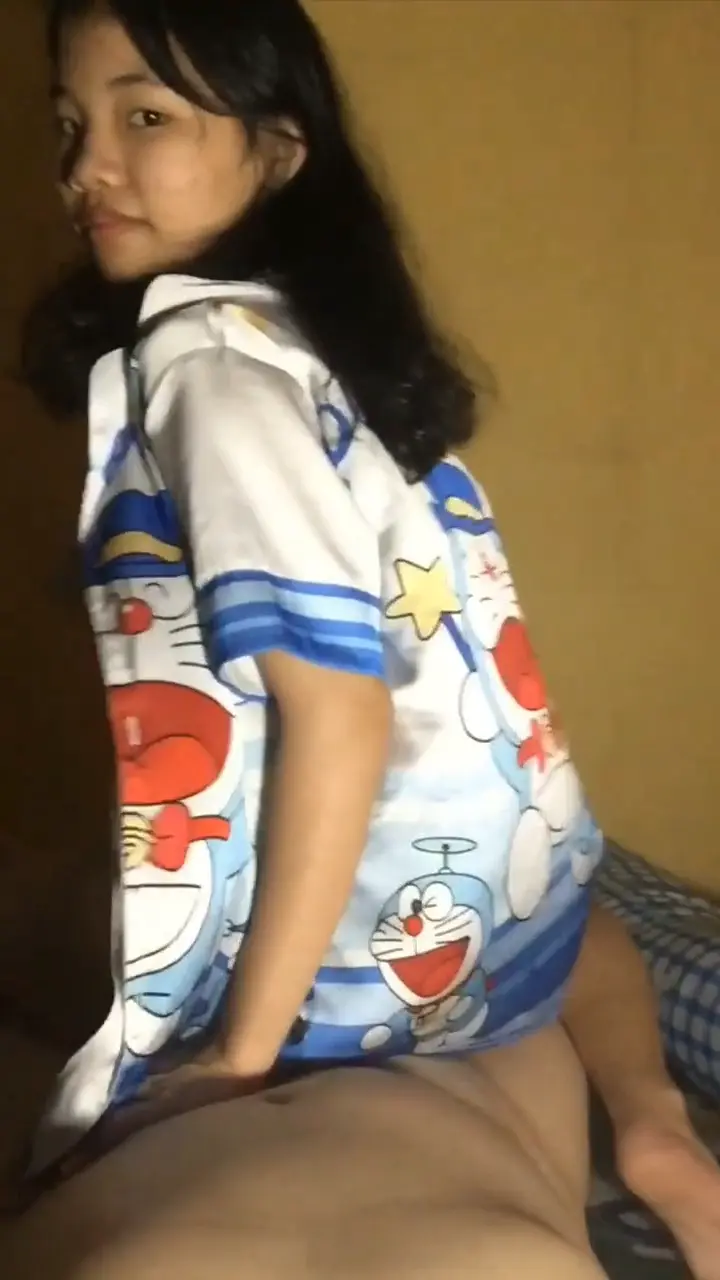 videoframe_613.webp