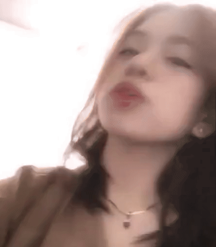 ezgif-16f14bbad0ce82.gif