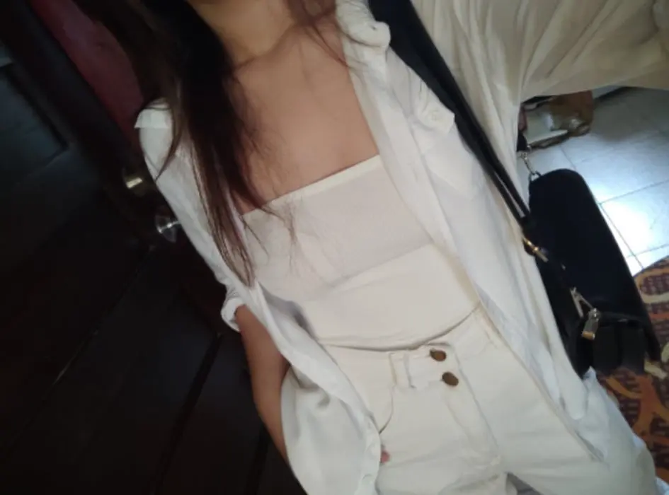 Lowkey naughty chinita baddie (part 2 agad!)