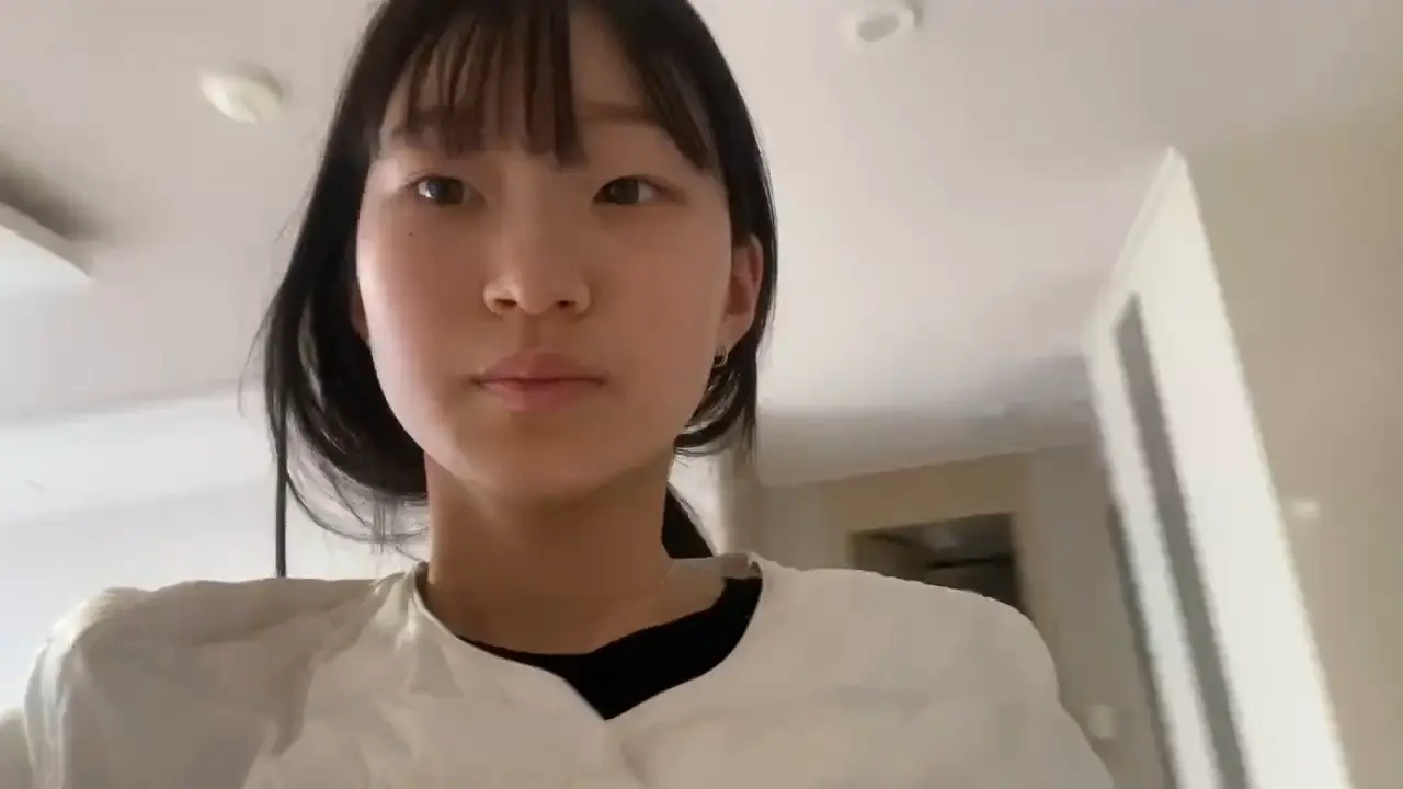VideoCapture_20251014-011200.webp
