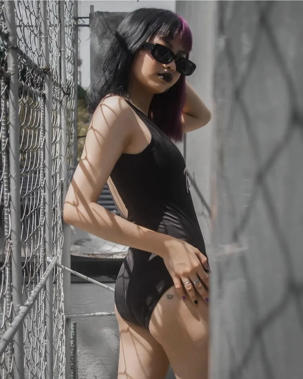 Part 2 Alt baddie naka onepiece sa rooftop, with bonus pics