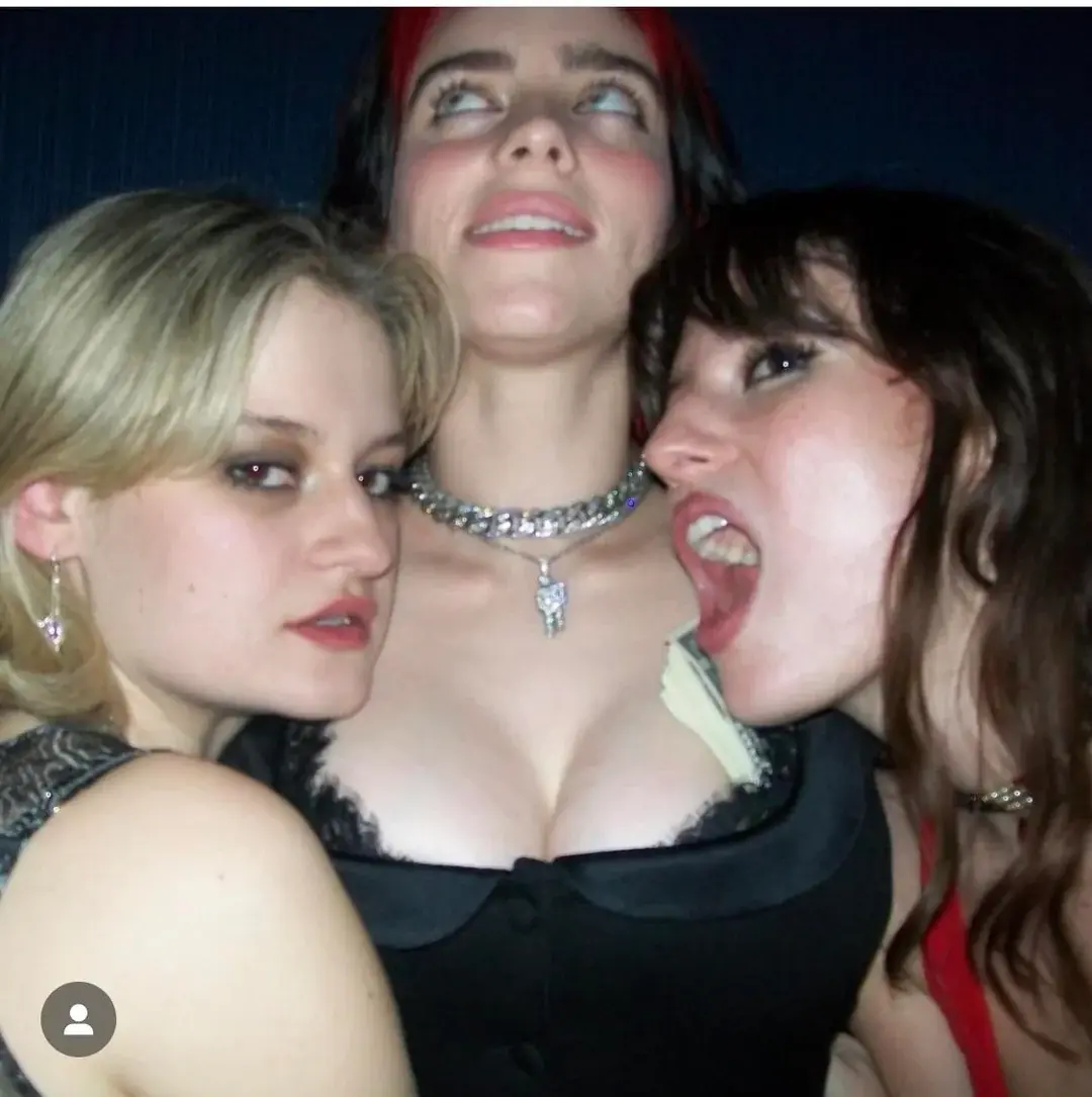 1762445552953.webp