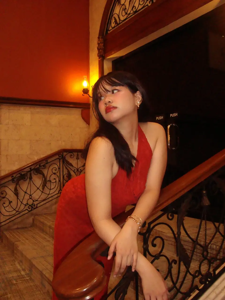 miikkaila2025_11_07_18_15_23f3eb5b8a-462a-4a16-ab74-e97854444860.webp