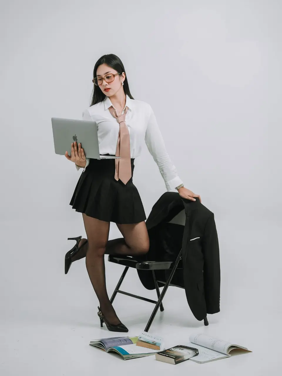 shy (3).webp