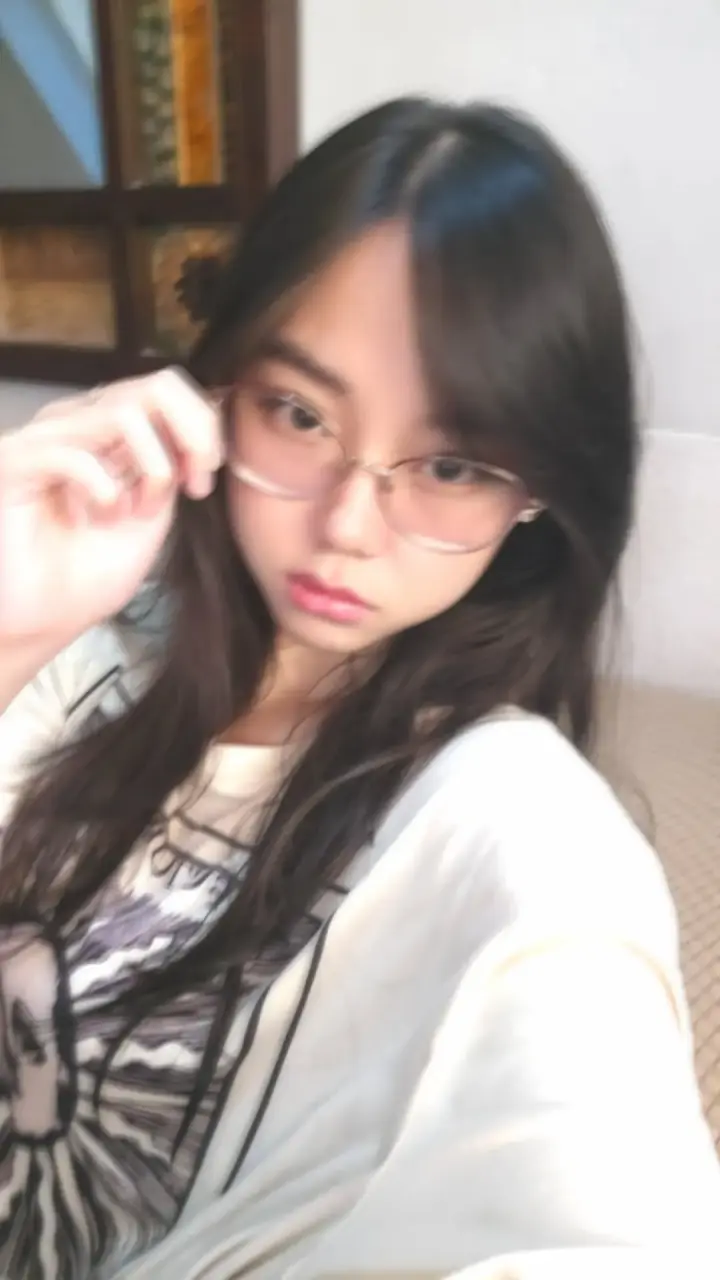 1763268046828.webp