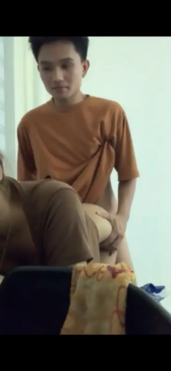 Gusto niya ng pinapalo (REKTA)