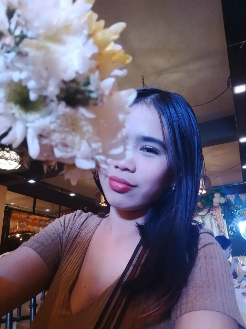 1764326807569.webp