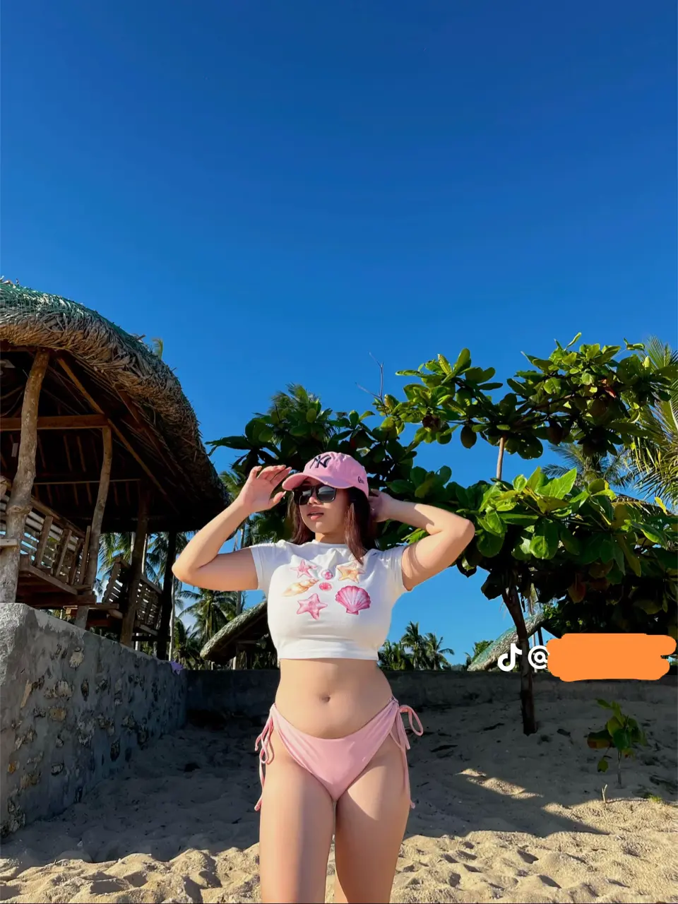 Mia B. (Mala Xyriel Manabat)