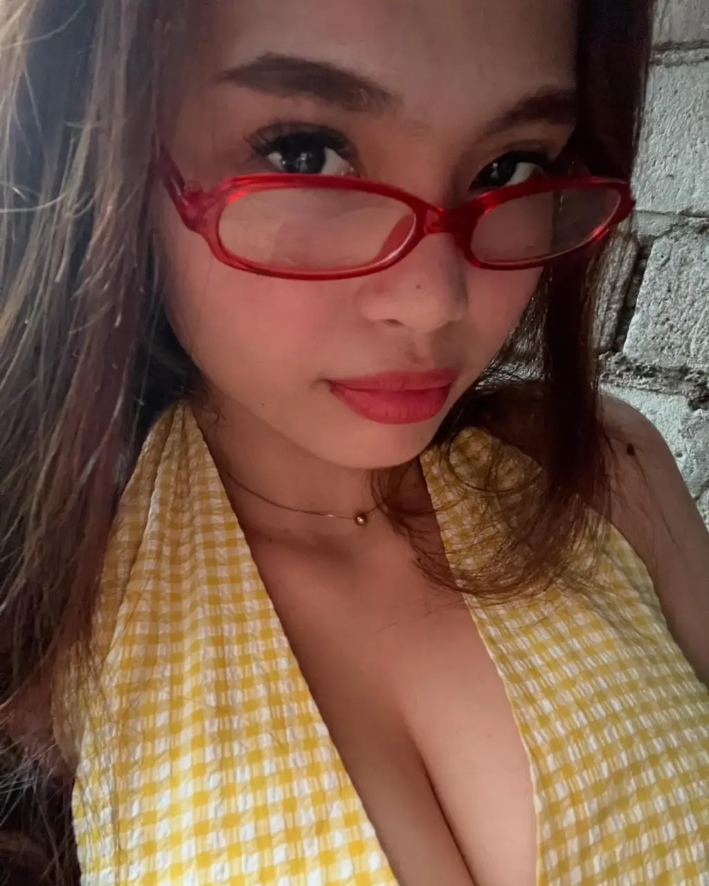 1764570806288.webp
