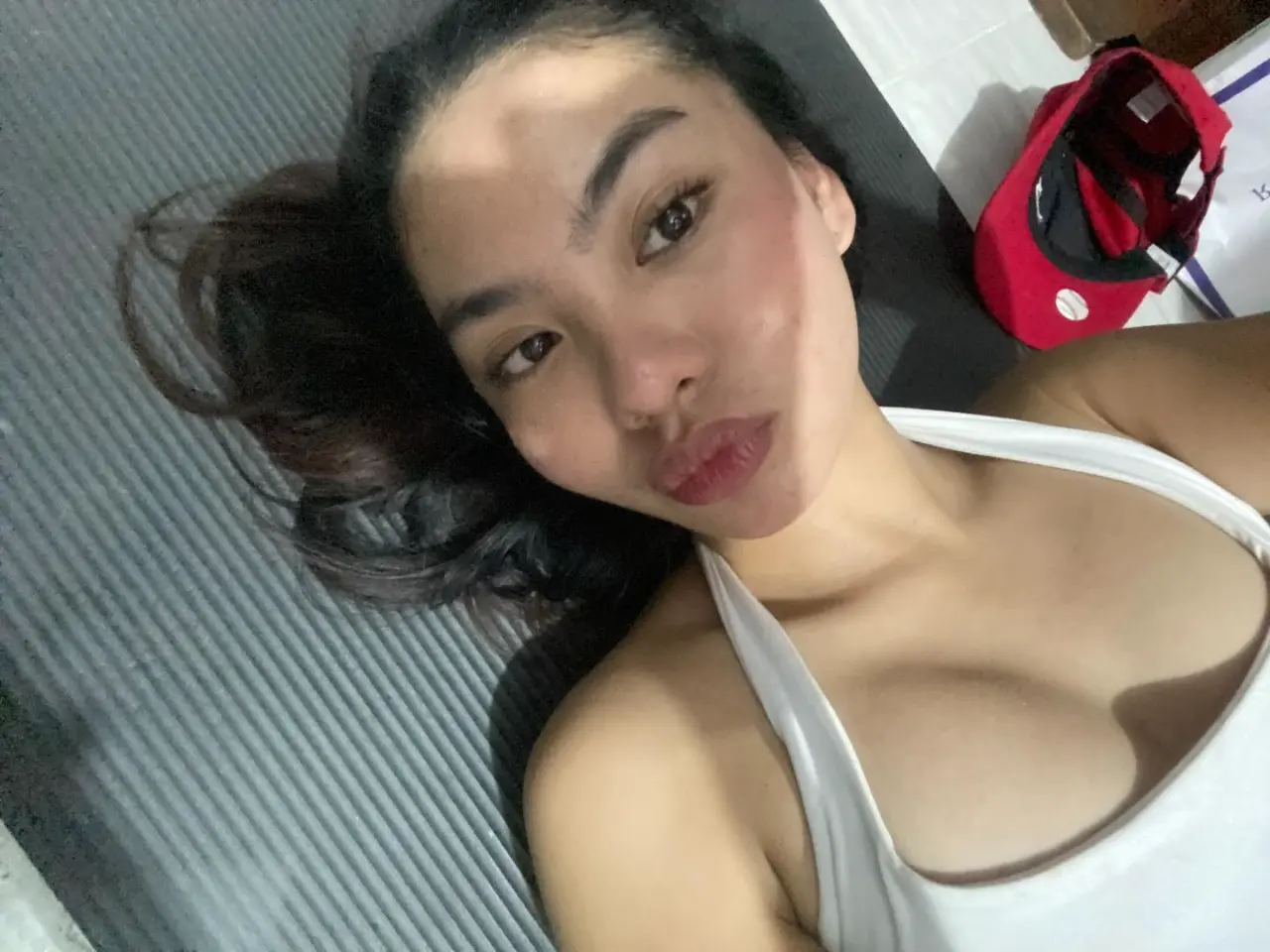 Makapag work out na nga uli para mag glow HAHAHAHAHAHAHAHAHAHAHHAAHAHHAHAHAHAHAHAHAHAH(JPG)_2.webp