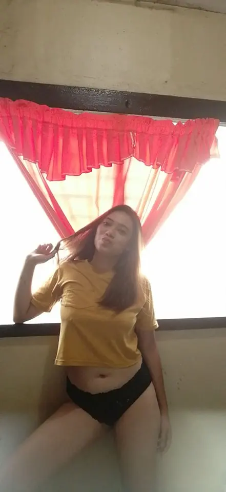 Carah De Leon Pic (1).webp