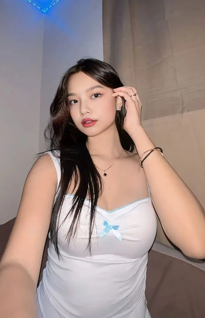 Leah Rose - MahinangNilalang (4).webp