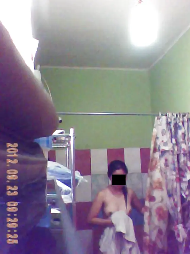 Sexcapades 2012 [Rekta]