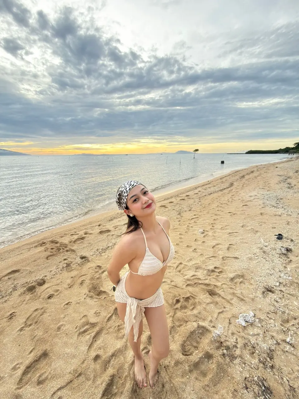HOT MOM NA SI ELLAINE