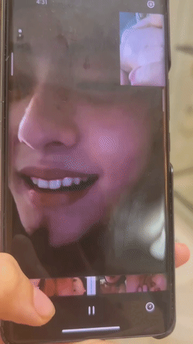 hugif1.gif