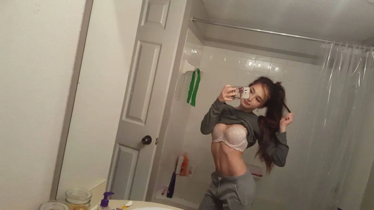 1766292933495.webp