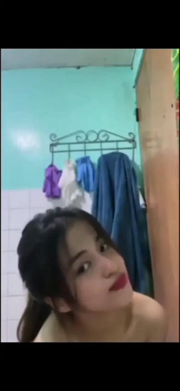 Screenshot_20251226_012945_com.huawei.himovie.overseas.webp