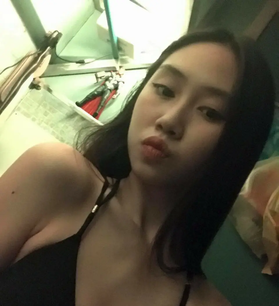 F5fxXeav.webp