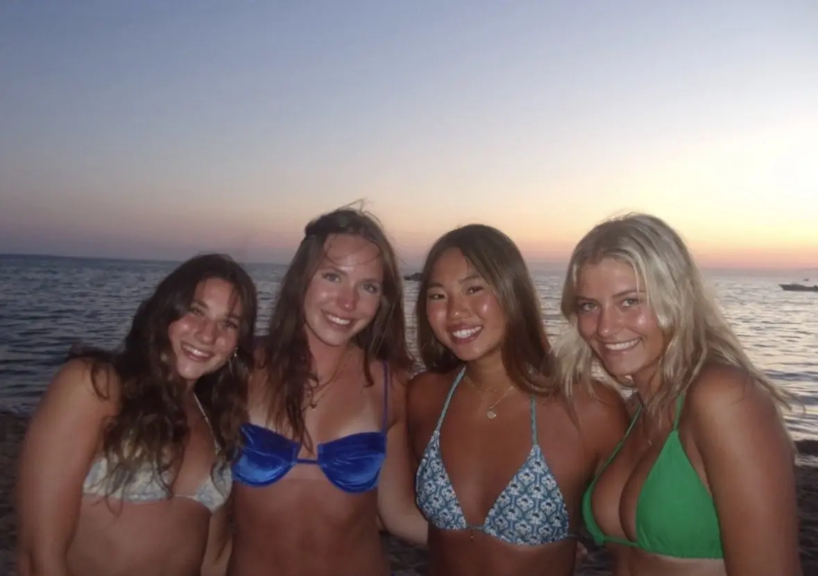 IchEIcDG.webp