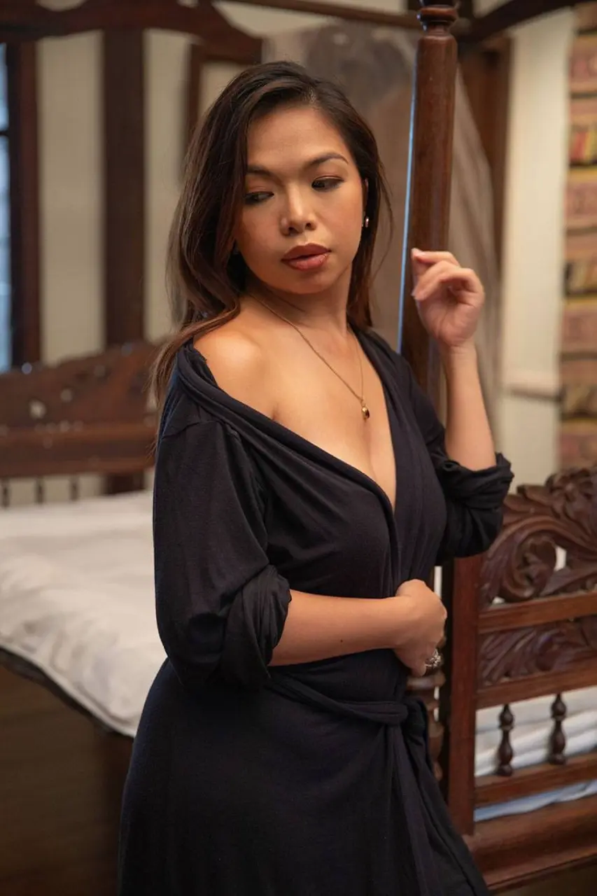 Pano na lang kung ganito kasexy sex therapist mo?