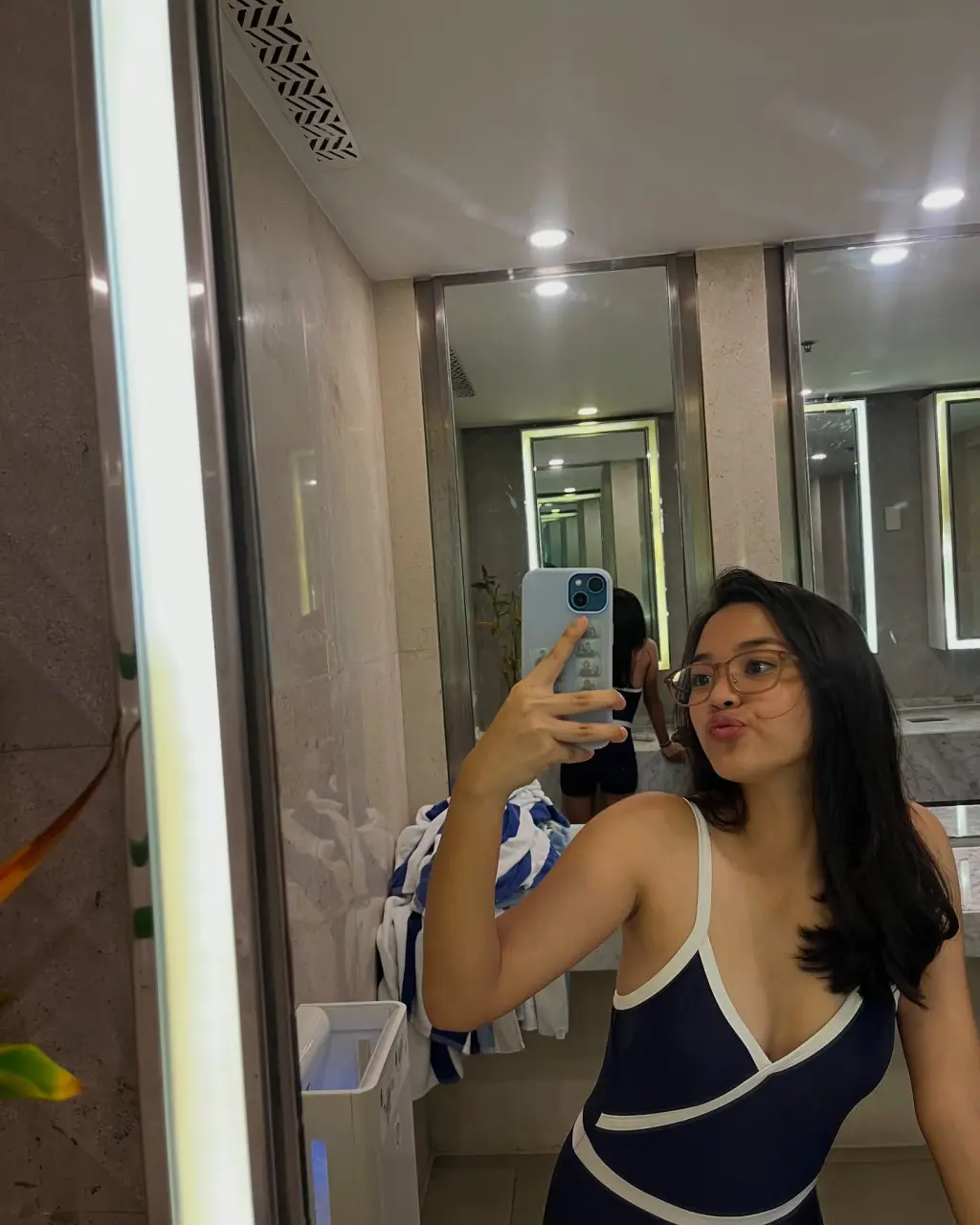 SnapInsta.to_525252533_18048147452630212_4043514135014840343_n.webp