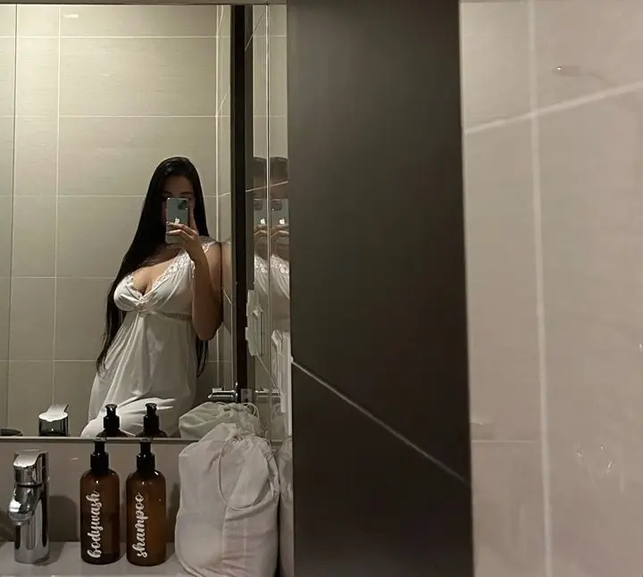 Screenshot_20231226_211912_com.instagram.android_edit_268777461804300.webp