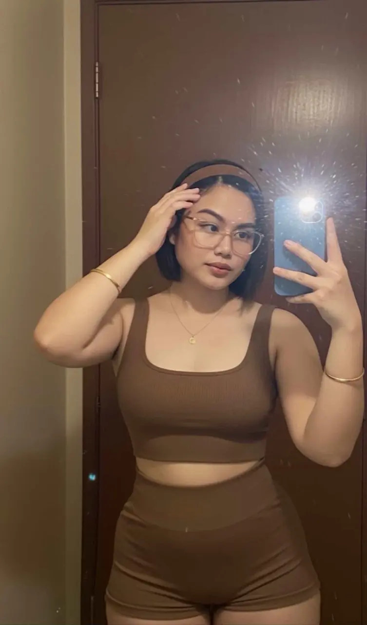 Titang laging naka panty at bra. (IG Finds)