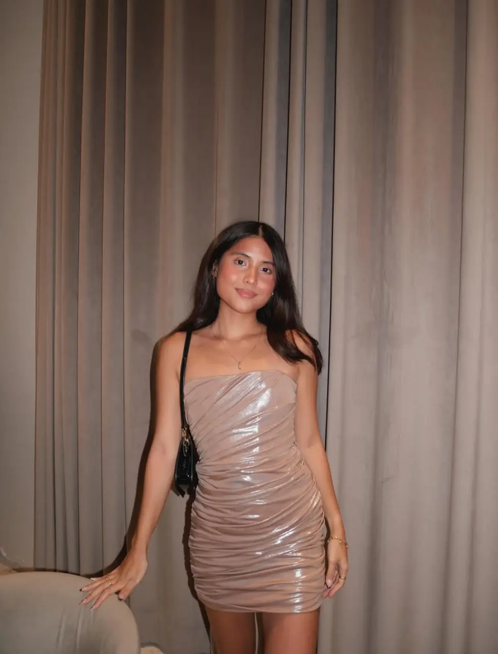 Morena cutie from yellow school