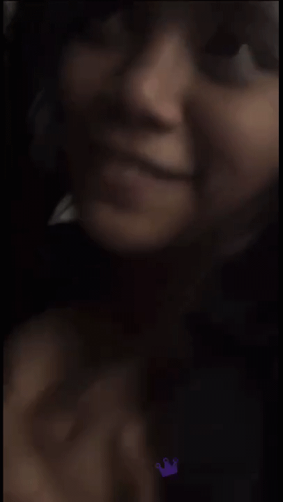 Kontolnya Dikocokin Dijepit Toket Gede Endingnya Crot Dimuka - Kingbokep(1).gif